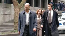 The X Files S03E21 La visite